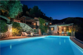 Arriva Villas